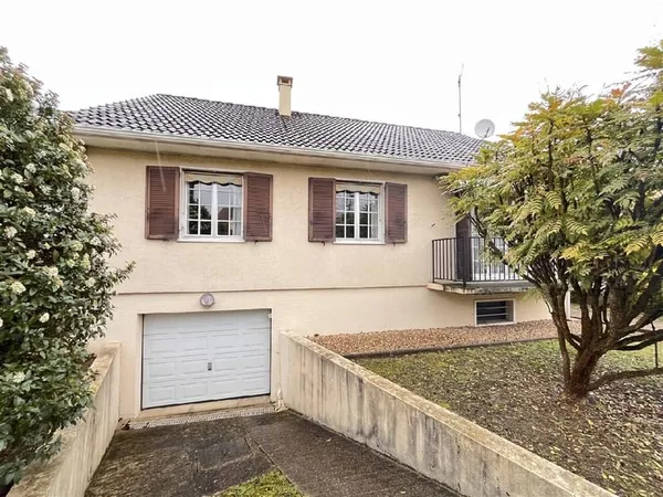 Maison de plain-pied 5 pièces 86 m² 