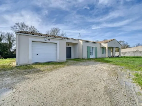 Maison de plain-pied 4 pièces 134 m² 
