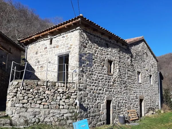 Maison 7 pièces 182 m² 