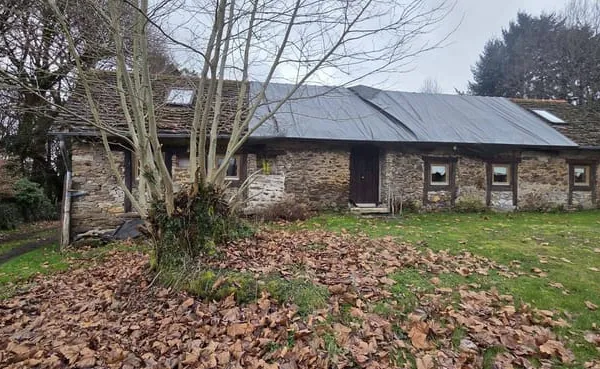 Maison de plain-pied 2 pièces 70 m² 