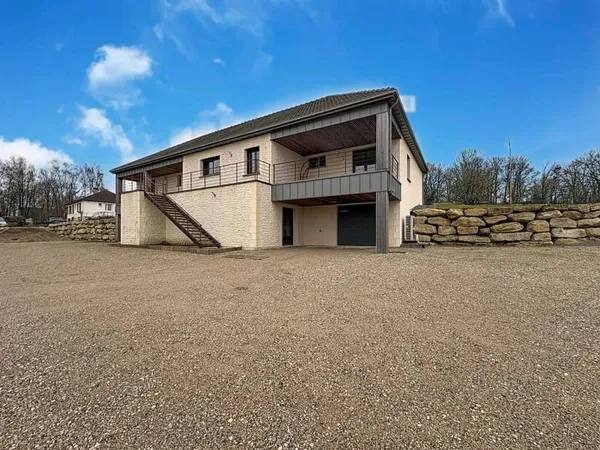 Maison 7 pièces 200 m² 