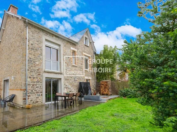 Maison 6 pièces 107 m² 