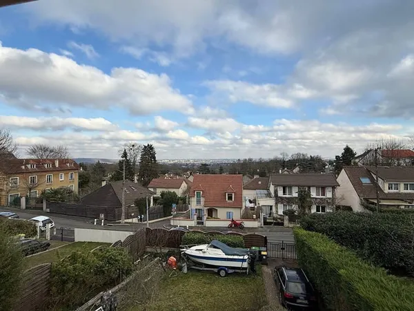 Maison 7 pièces 210 m² 