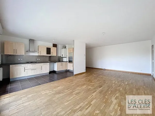 Appartement 4 pièces 94 m² 