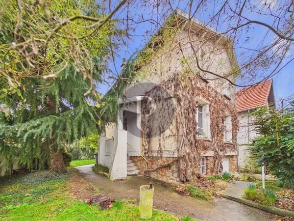 Maison 6 pièces 94 m² 