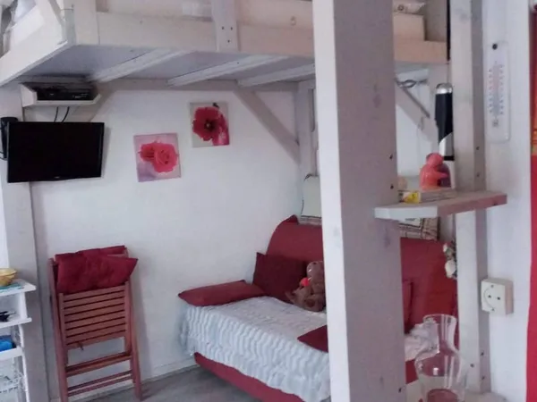 Appartement 1 pièce 13 m² 