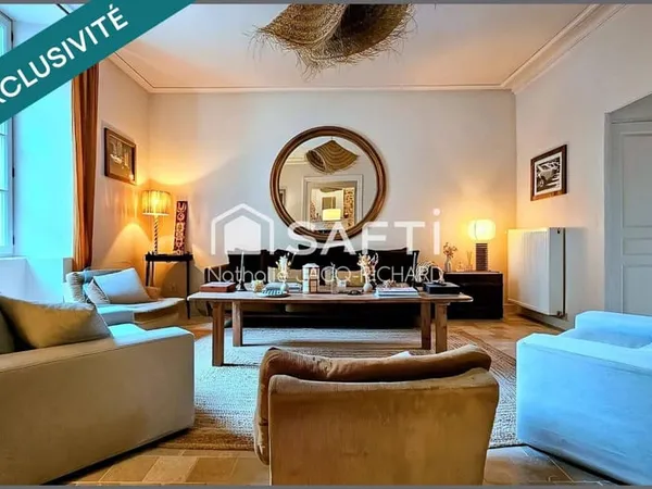 Maison 8 pièces 148 m² 