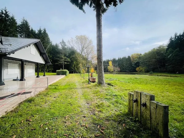 Maison 5 pièces 140 m² 