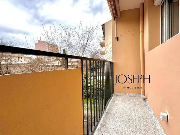 Appartement 4 pièces 80 m² 