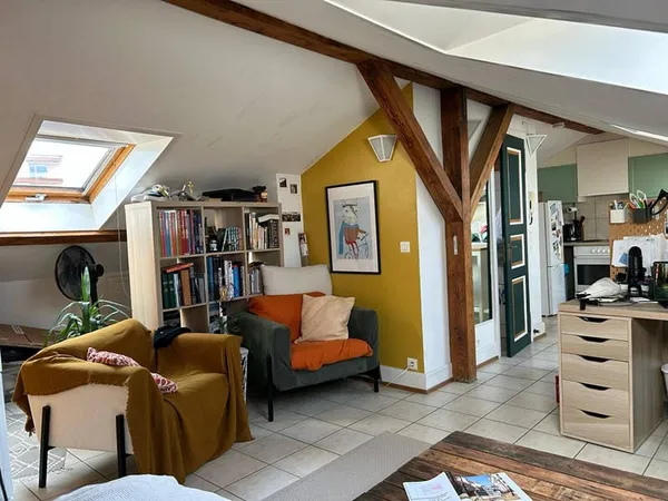 Studio 1 pièce 15 m² 