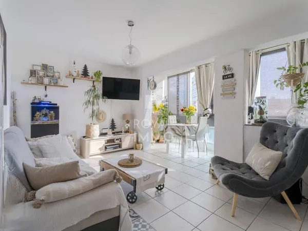Appartement 3 pièces 61 m² 