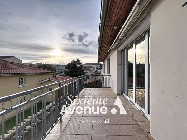 Appartement 4 pièces 82 m² 