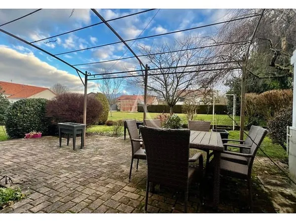 Maison 8 pièces 192 m² 