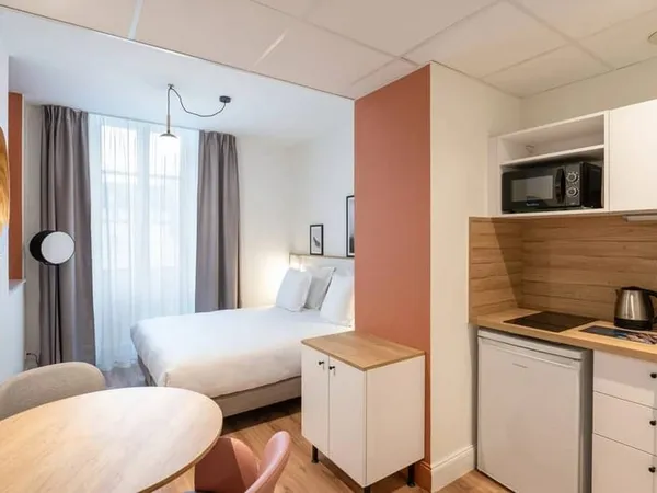 Studio 1 pièce 19 m² 