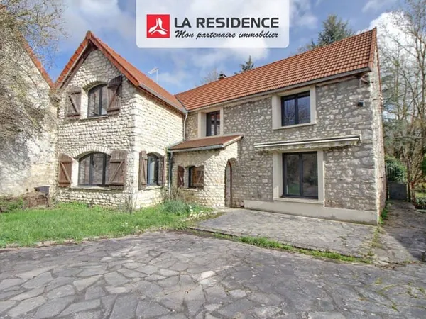 Ferme 8 pièces 170 m² 