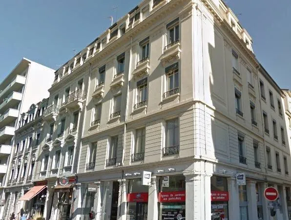 Appartement 2 pièces 55 m² 