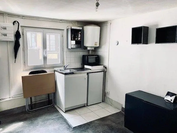 Appartement 1 pièce 11 m² 