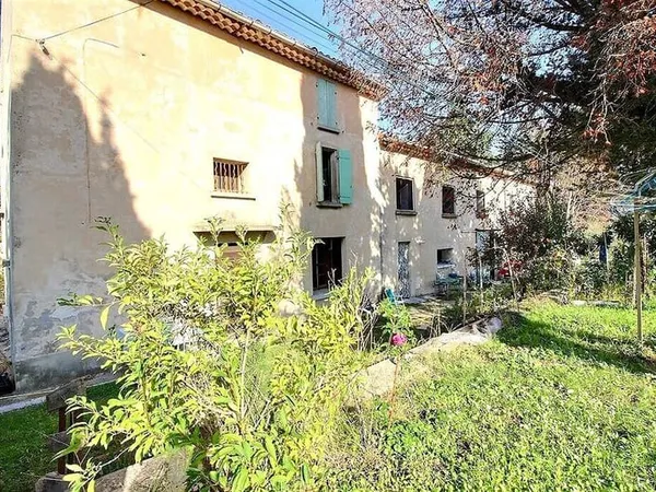 Ferme 10 pièces 265 m² 