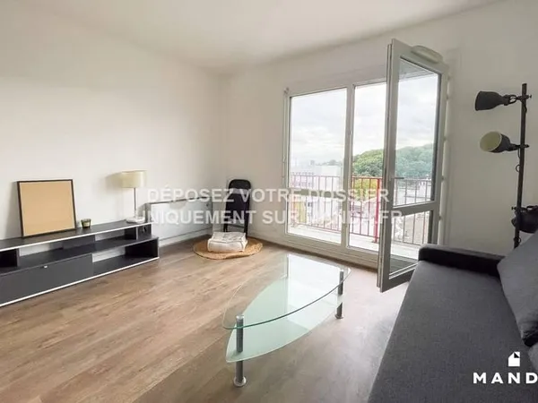 Studio 1 pièce 19 m² 