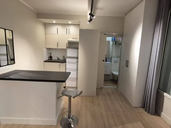 Studio 1 pièce 23 m² 