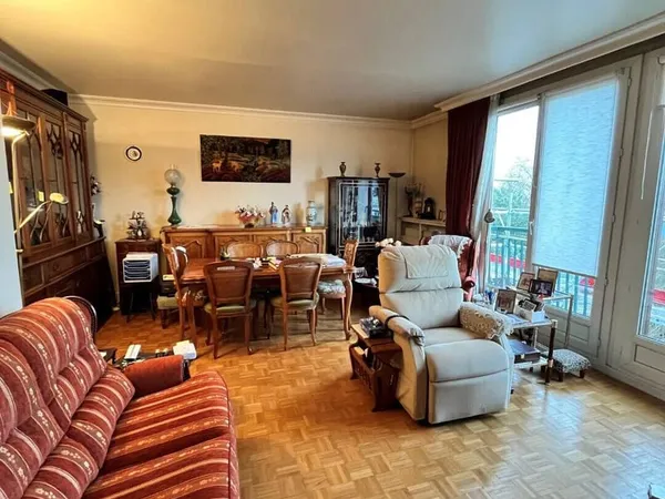 Appartement 4 pièces 77 m² 