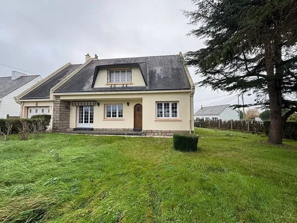 Maison de plain-pied 5 pièces 97 m² 