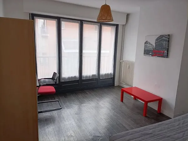 Appartement 1 pièce 25 m² 