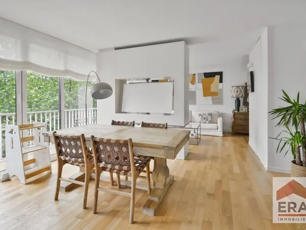 Appartement 4 pièces 104 m² 