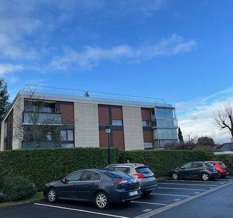 Studio 1 pièce 18 m² 