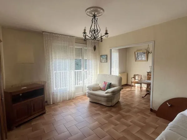 Appartement 4 pièces 84 m² 