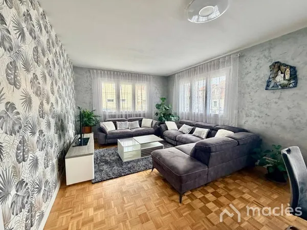 Appartement 6 pièces 151 m² 