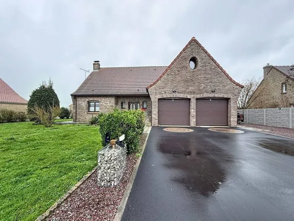 Maison 7 pièces 176 m² 
