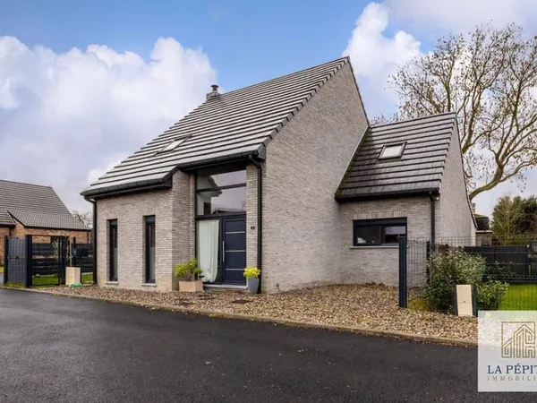 Maison 4 pièces 117 m²