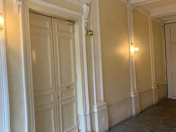 Studio 1 pièce 15 m² 