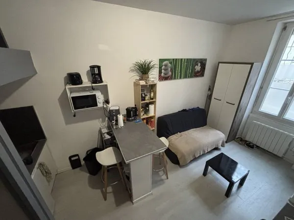 Appartement 1 pièce 18 m² 