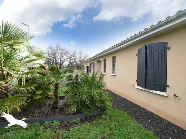 Maison de plain-pied 4 pièces 90 m² 