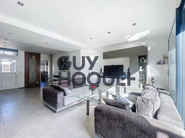 Maison 5 pièces 103 m² 