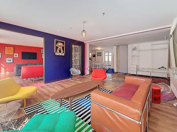 Appartement 4 pièces 168 m² 