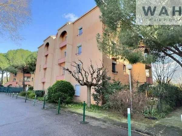 Appartement 4 pièces 79 m² 