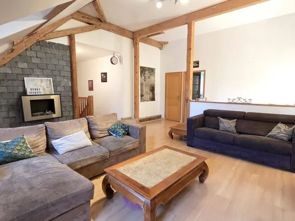 Duplex 5 pièces 118 m² 