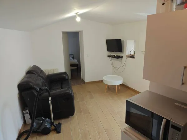 Maison 2 pièces 27 m²