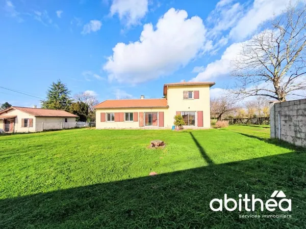 Maison 5 pièces 140 m² 