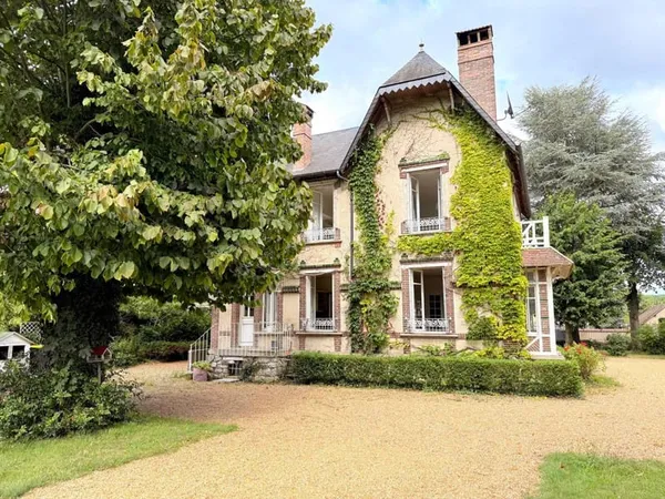 Maison 7 pièces 180 m² 
