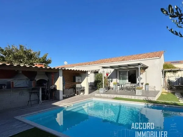 Maison de plain-pied 4 pièces 106 m² 