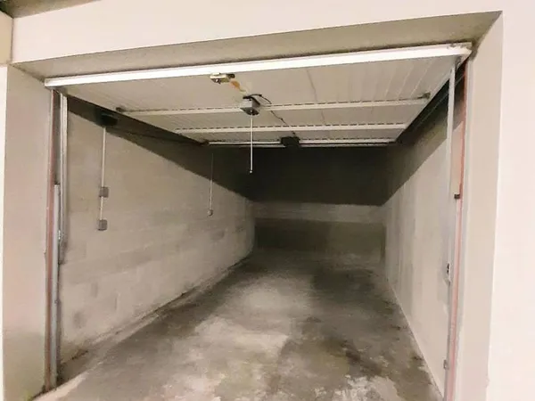 Stationnement Location Grenoble   110€