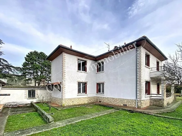 Maison 8 pièces 157 m² 