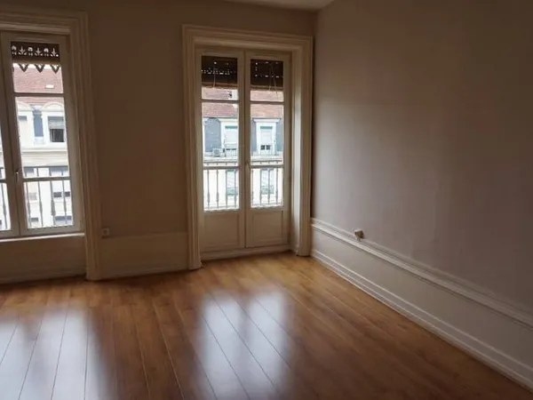 Appartement 2 pièces 62 m² 