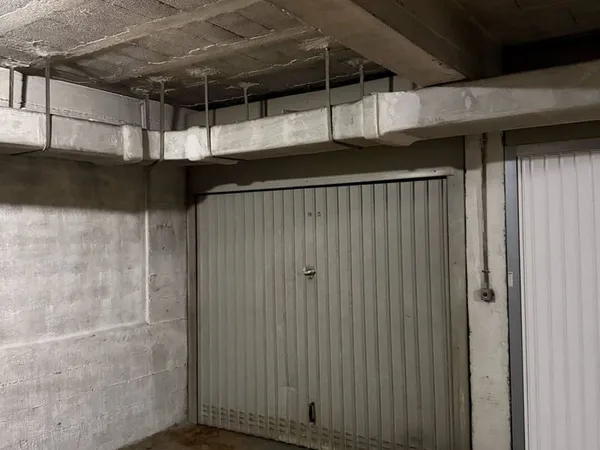 Parking 15 m²