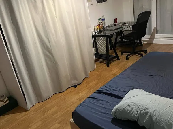 Appartement 4 pièces 11 m²