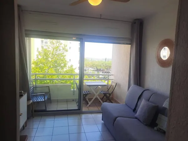 Studio 1 pièce 17 m²
